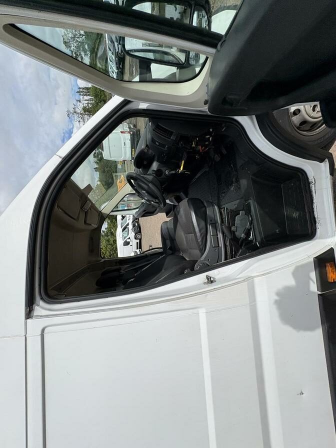 2021 Citroen Relay – Model: Relay 35 Heavy L4H2 Enterprise Blue HDi S/S – LF21RLJ