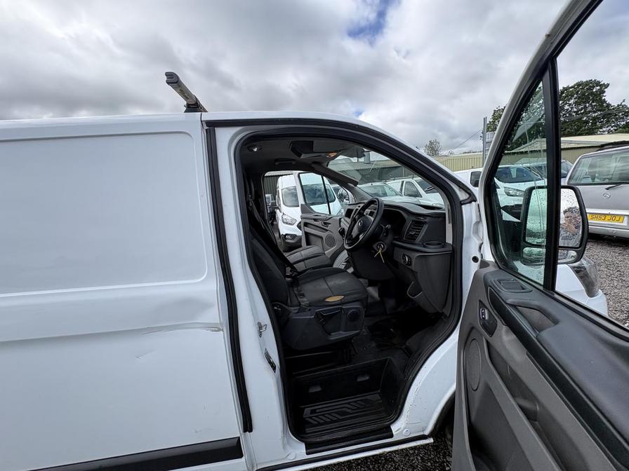 2019 Ford Transit Custom – Model: Transit Custom 300 Base – EA19HLK