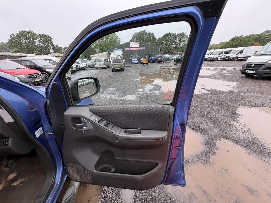 2012 Nissan Navara – Model: Navara Acenta Double Cab dCi 188 – FE12FZC