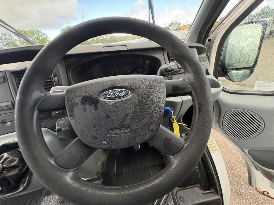 2010 Ford Transit – Model: Transit 115 T330 SWB RWD – GF10XBL