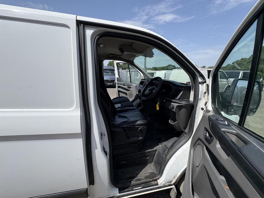2019 Ford Transit Custom – Model: Transit Custom 340 Leader EcoBlue – EA69KGO