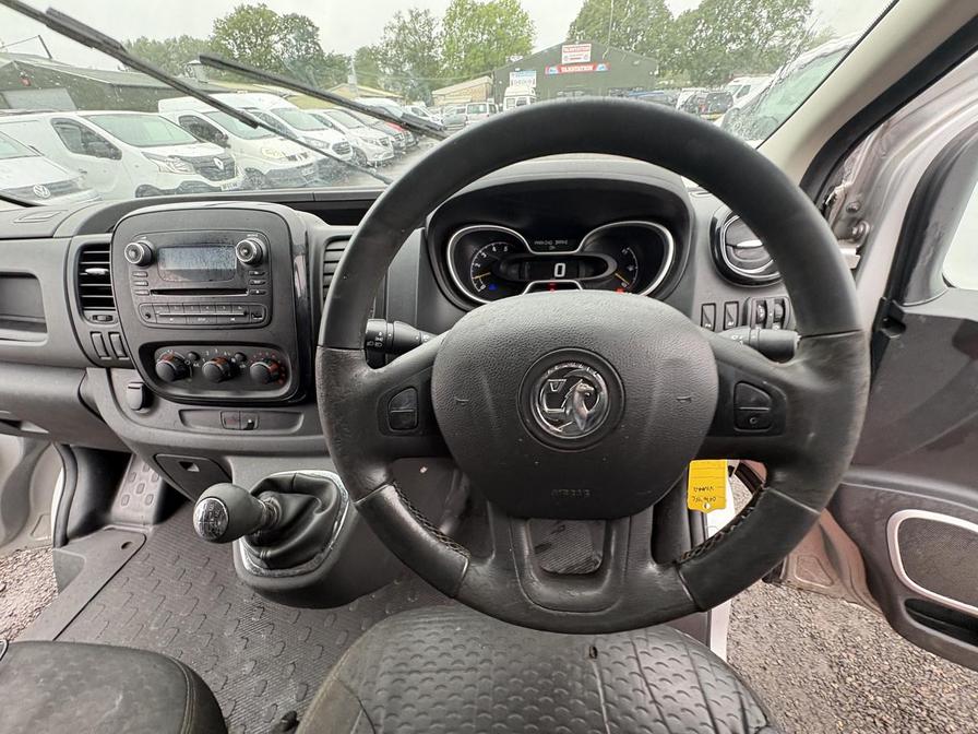 2016 Vauxhall Vivaro – Model: Vivaro 2700 Sport Bi-T CDTi ecoFLEX S/S – DF16YFC