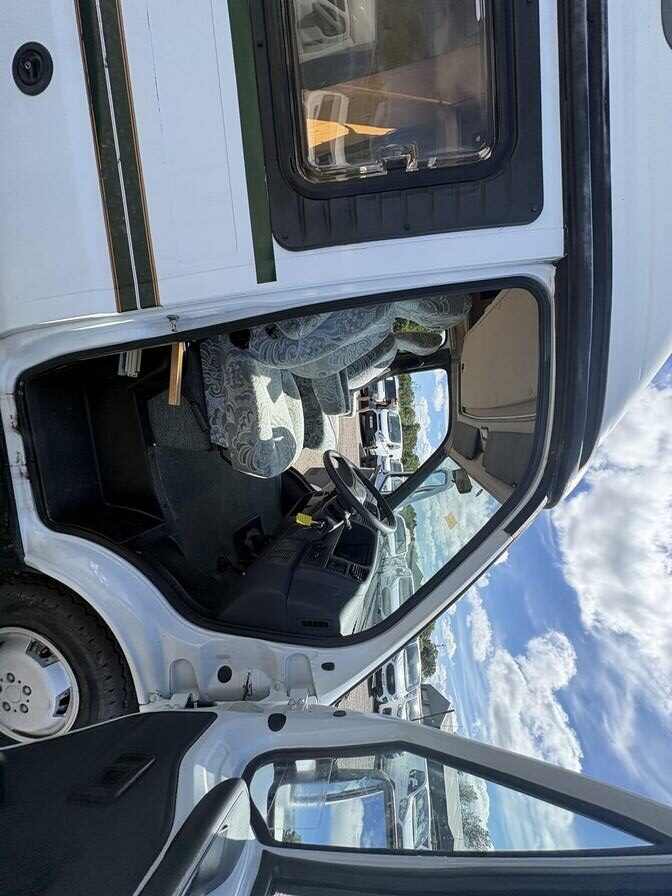 1996 Peugeot Boxer – Model: Boxer 320 MWB – N876YRB