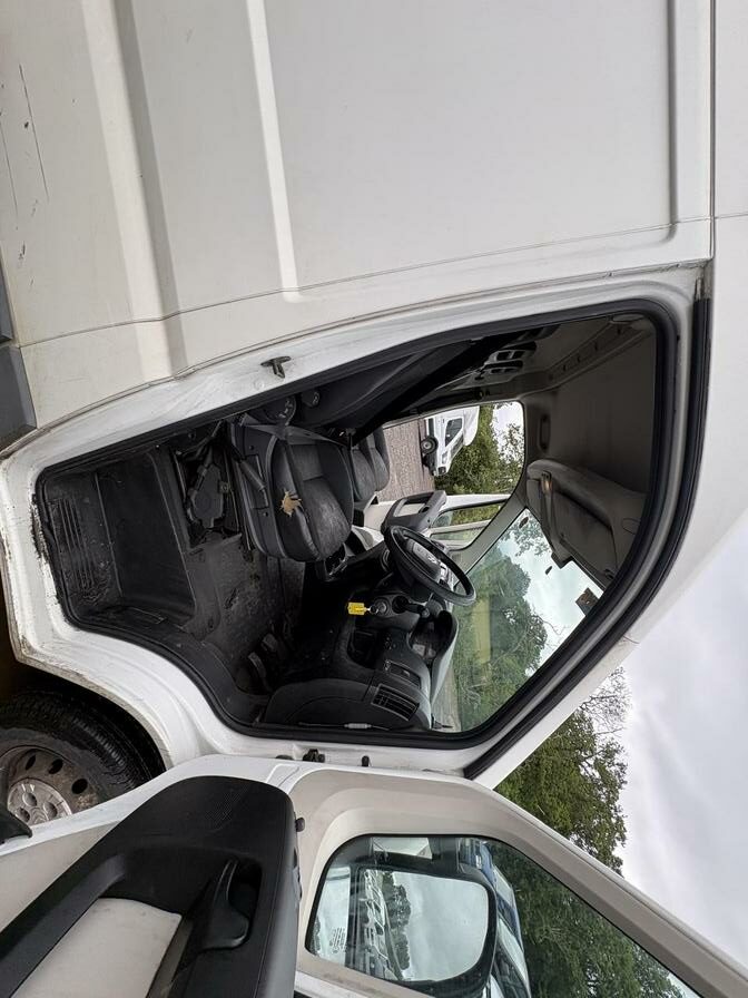 2018 Citroen Relay – Model: Relay 35 L3H2 Enterprise Blue HDi – YP18GYZ