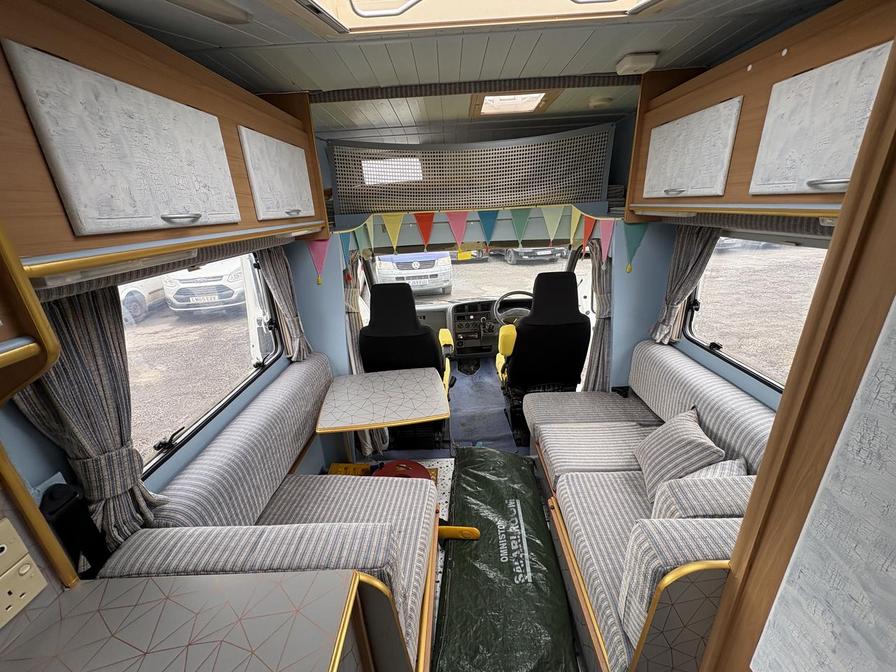 1999 Peugeot Boxer – Model: Boxer 270 TD SWB – V487DJT