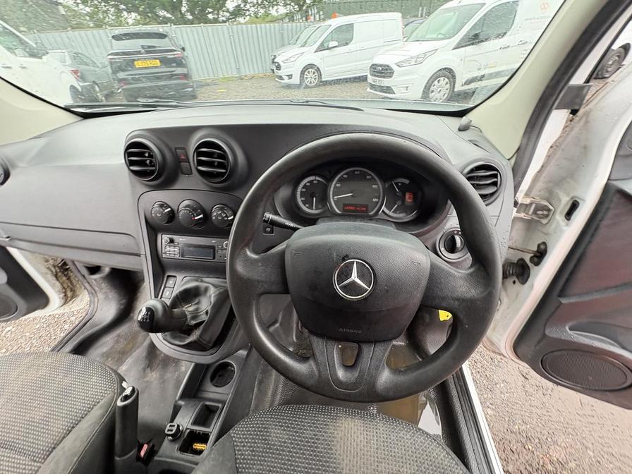 2016 Mercedes-Benz Citan – Model: Citan 109 CDi BlueEfficiency – AY66PWJ