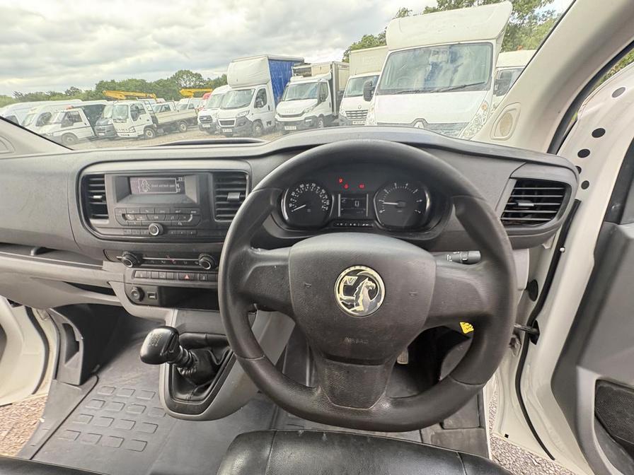 2019 Vauxhall Vivaro – Model: Vivaro  3100 Edition S/S – DV69LKA