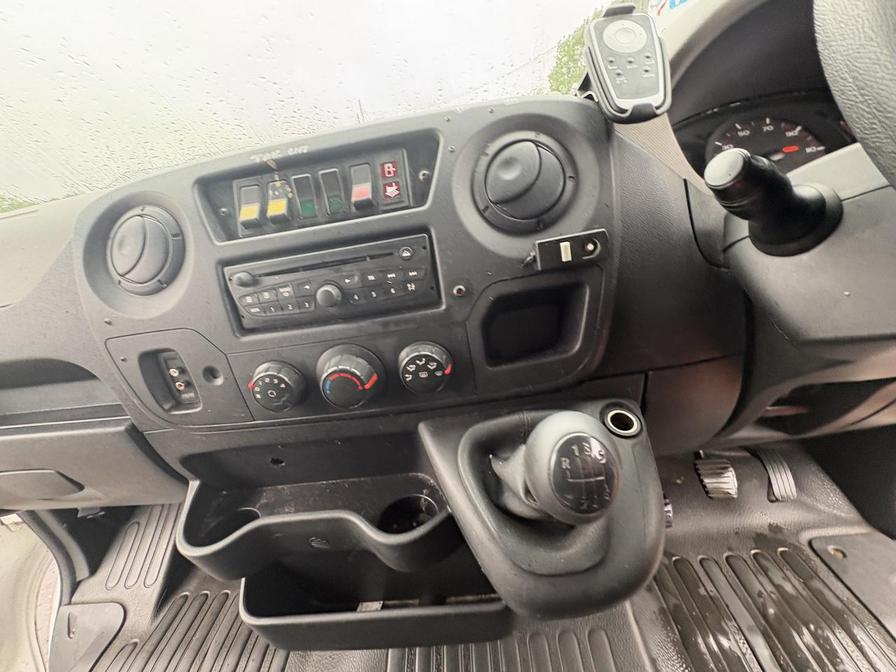 2011 Renault Master – Model: Master LM35 dCi 125 – DK11AJV