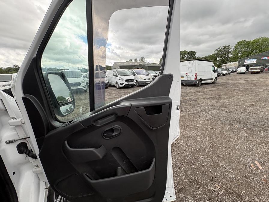 2019 Vauxhall Movano – Model: Movano L2H2 F3500 CDTi – BW19CNX
