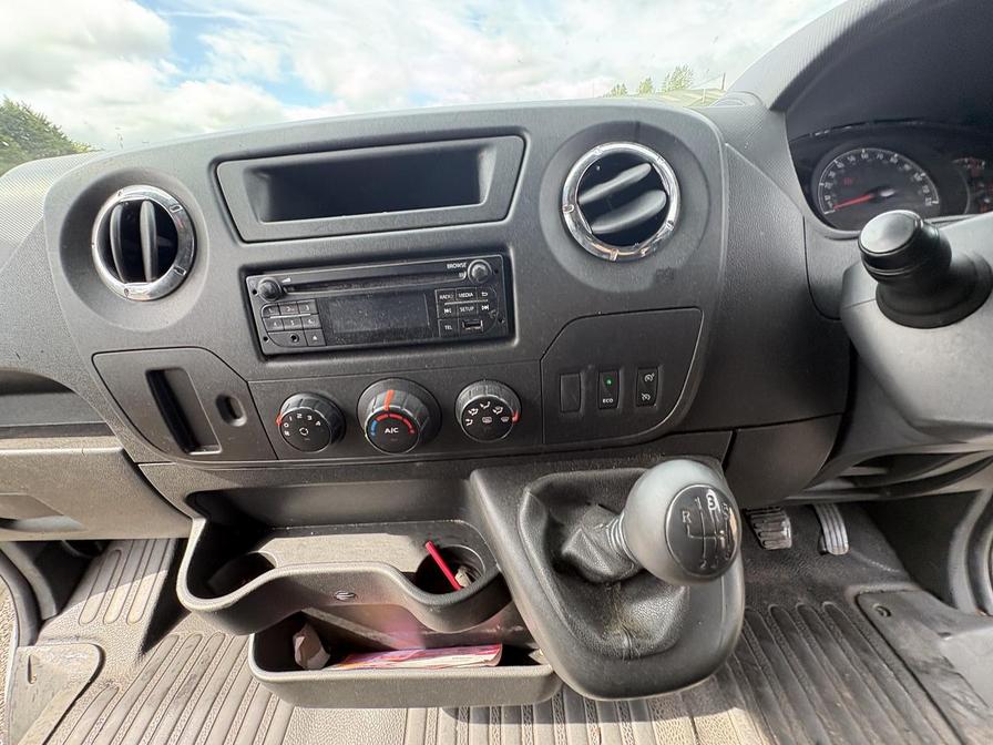 2020 Vauxhall Movano – Model: Movano L3H1 F3500 CDTi – DY20NFL
