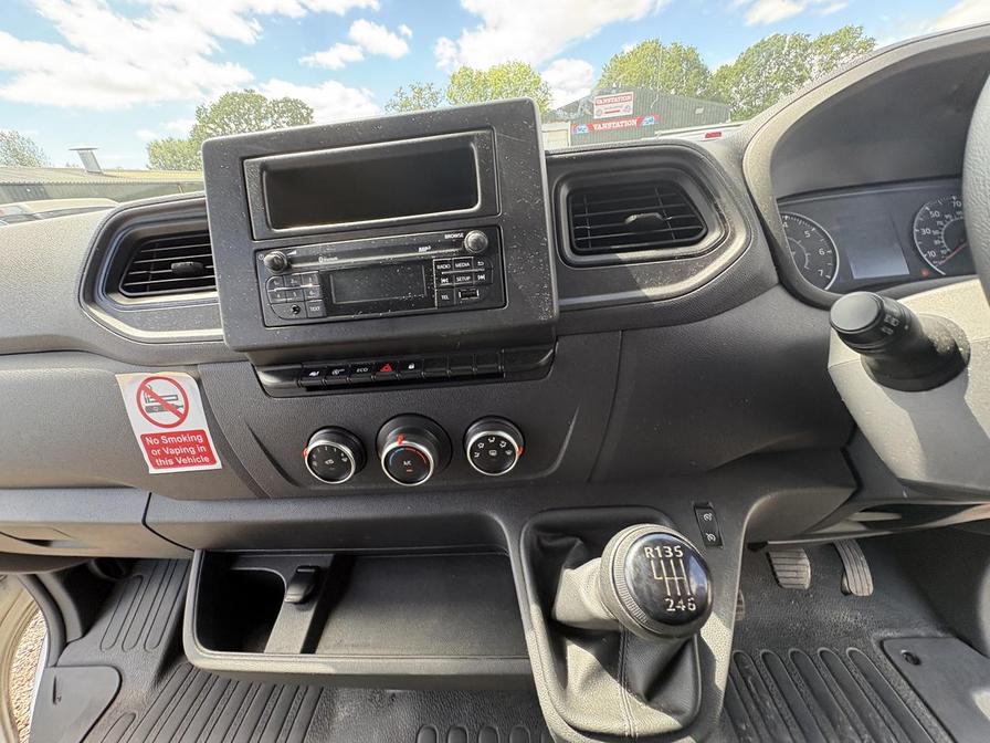 2022 Renault Master – Model: Master LL35 Business Blue dCi – WV72NXR
