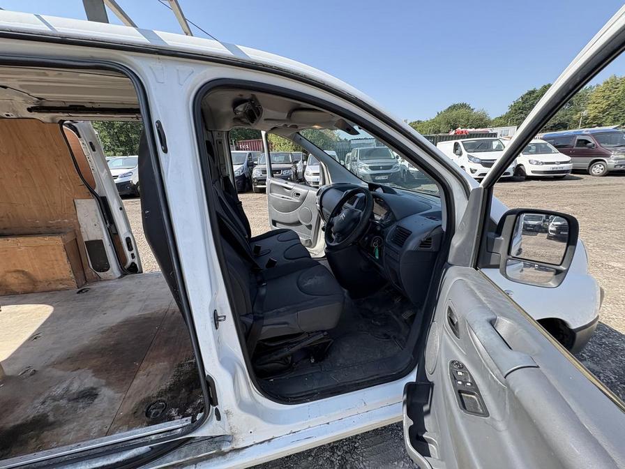 2017 Citroen Dispatch – Model: Dispatch 1200 L2H1 Enterprise HDi – MM66YFK