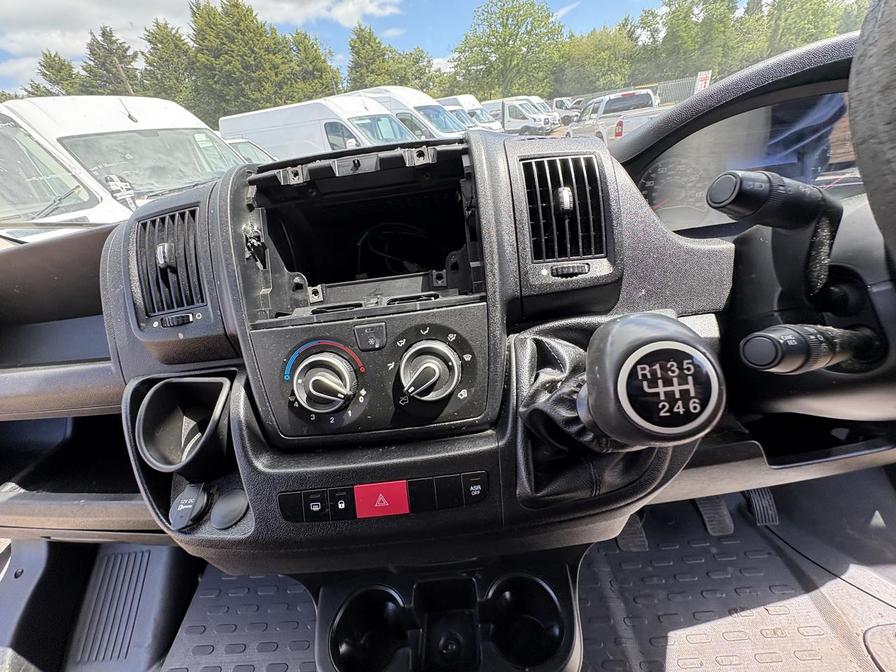 2018 Peugeot Boxer – Model: Boxer 435 Professional L4H2 Blue HDi – MJ18FXG