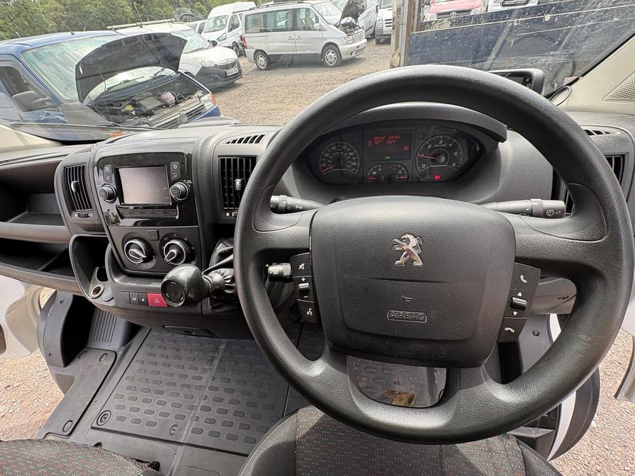 2020 Peugeot Boxer – Model: Boxer 435 Professional L4H2 Blue HDi – GF20NPO