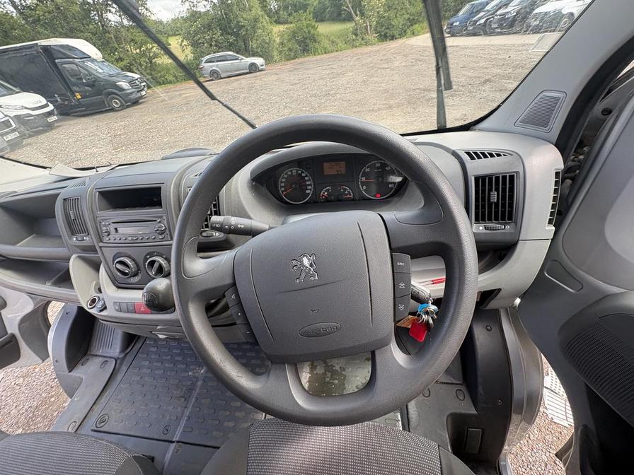 2009 Peugeot Boxer – Model: Boxer 335 LWB – HY59OYV