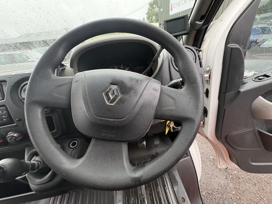2011 Renault Master – Model: Master LM35 dCi 125 – DK11AJV