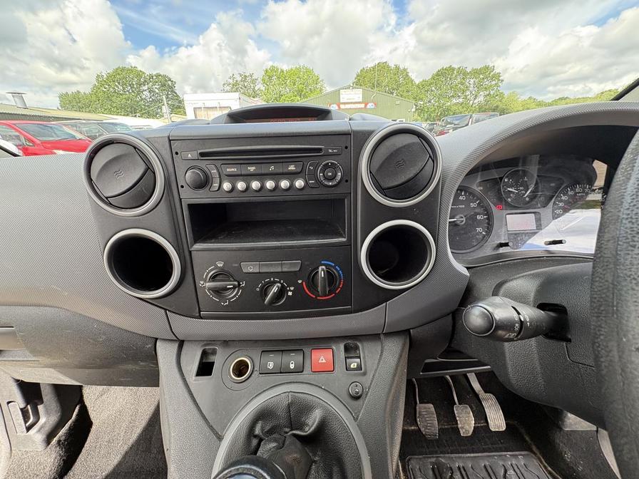 2015 Citroen Berlingo – Model: Berlingo 625 LX HDi – LX15UAF