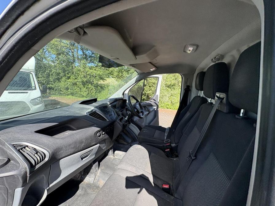 2017 Ford Transit Custom – Model: Transit Custom 270 – HJ67HMY