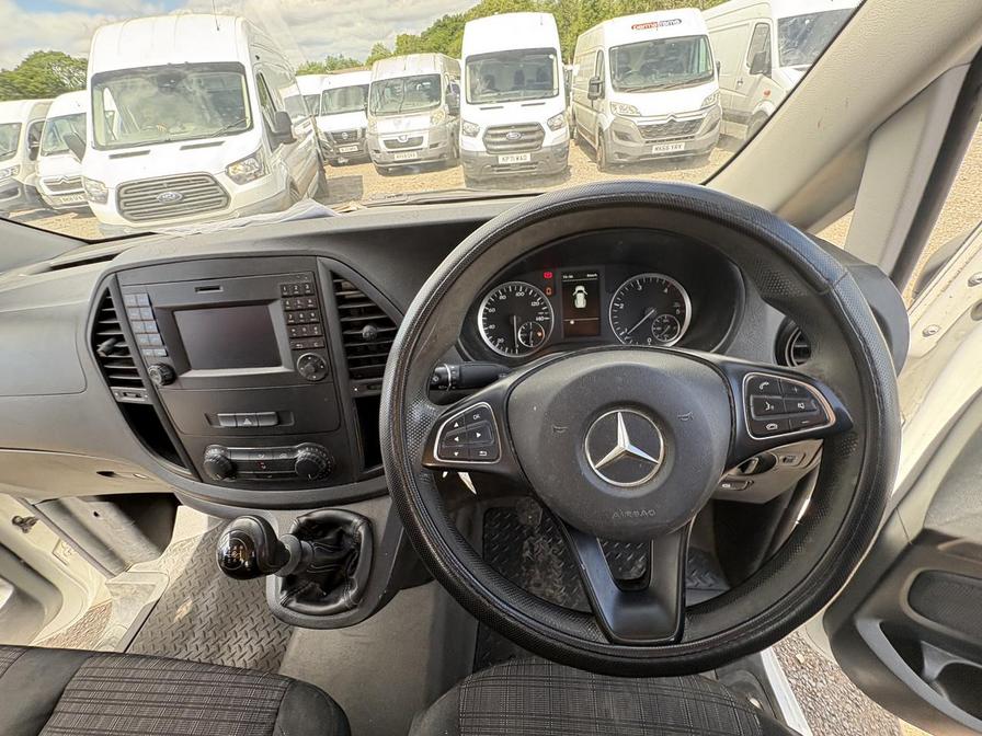 2015 Mercedes-Benz Vito – Model: Vito 111 CDi – EK65FKR