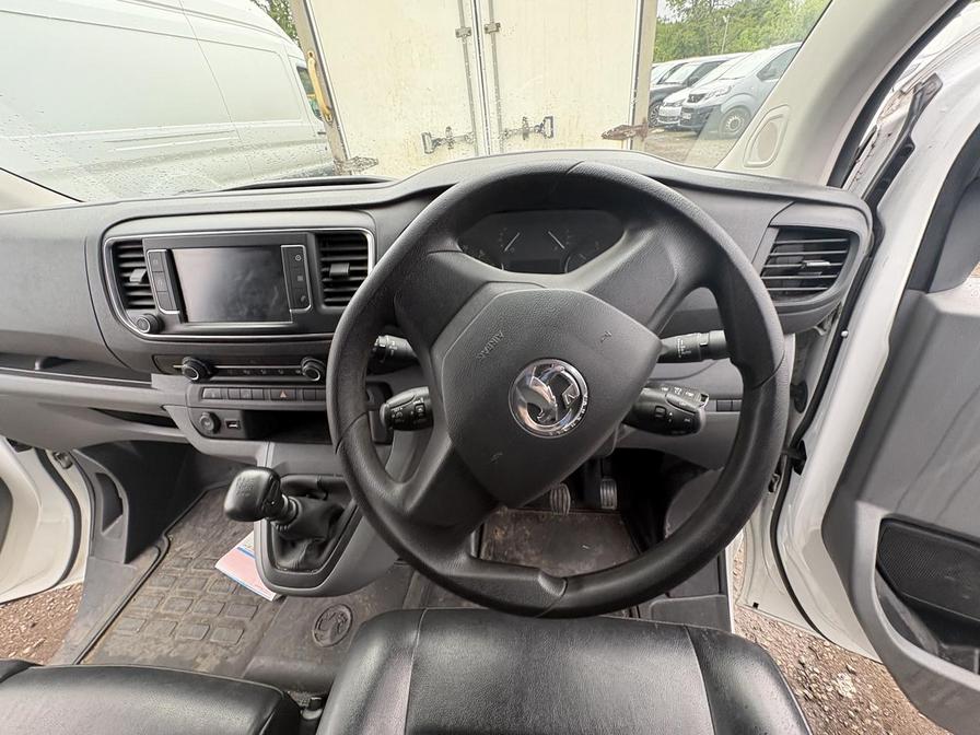2021 Vauxhall Vivaro – Model: Vivaro 2700 Sportive S/S – KJ21MUU