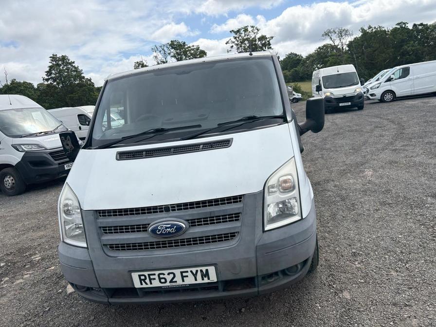 2013 Ford Transit – Model: Transit 100 T250 FWD – RF62FYM