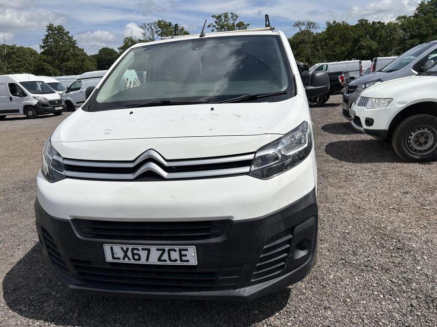 2017 Citroen Dispatch – Model: Dispatch 1000 Enterprise Blue HDi – LX67ZCE