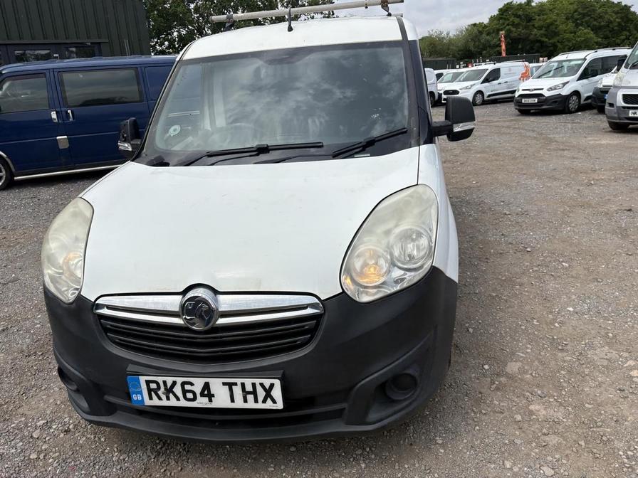 2014 Vauxhall Combo – Model: Combo 2000 L1H1 CDTi – RK64THX