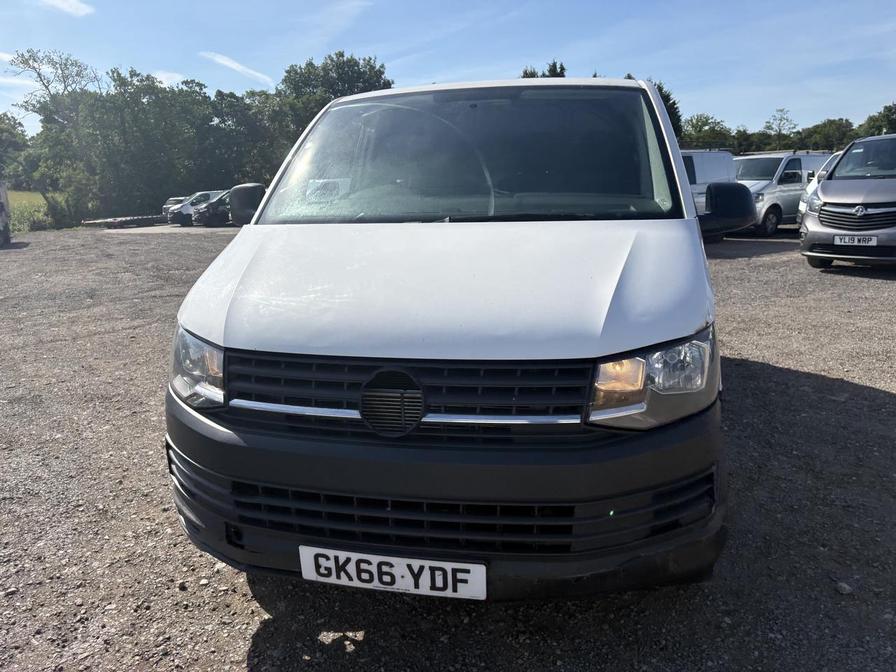 2016 Volkswagen Transporter – Model: Transporter T28 Startline TDI BlueMotion Technology – GK66YDF