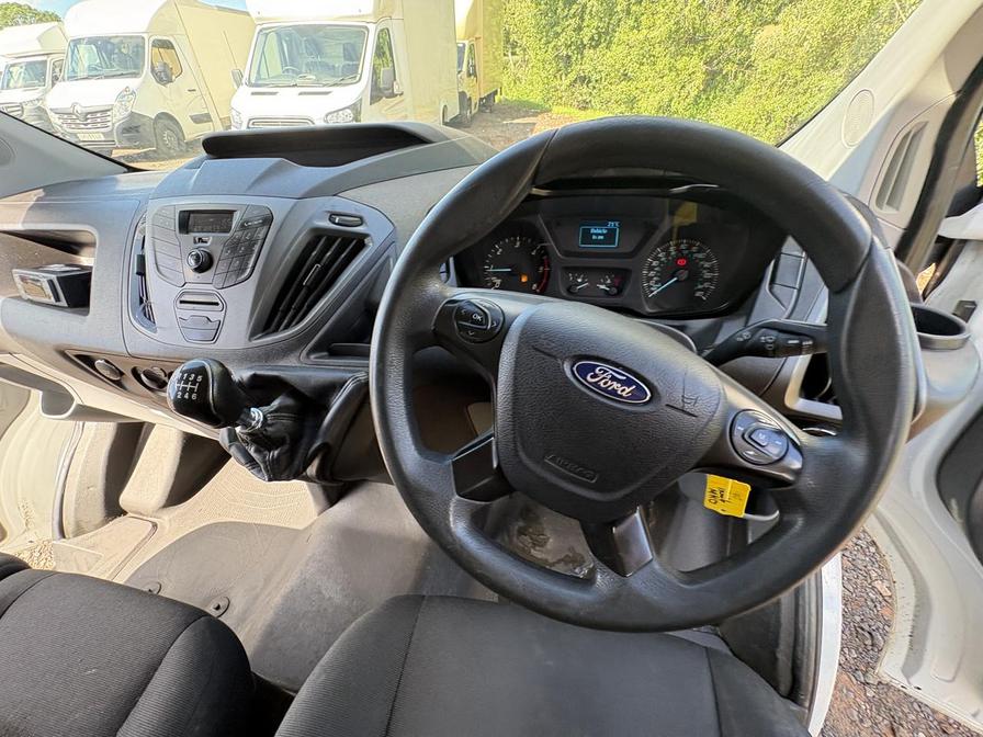 2017 Ford Transit Custom – Model: Transit Custom 270 – HG66MKO