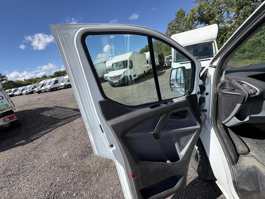 2017 Ford Transit Custom – Model: Transit Custom 270 – HJ67HMY