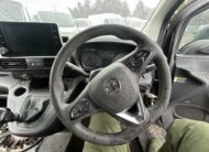 2022 Vauxhall Combo – Model: Combo 2300 Sportive TD – OV22URP