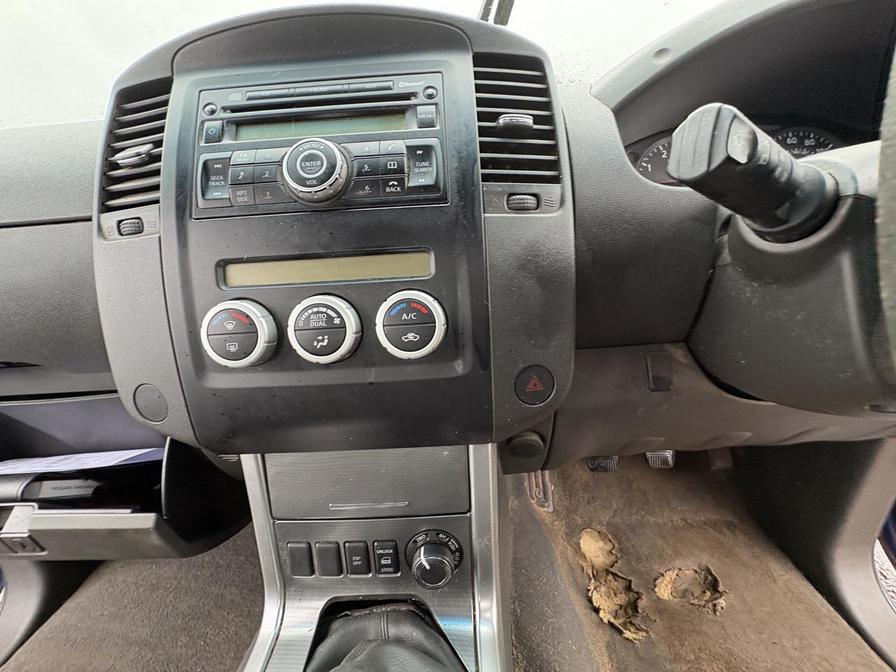 2012 Nissan Navara – Model: Navara Acenta Double Cab dCi 188 – FE12FZC