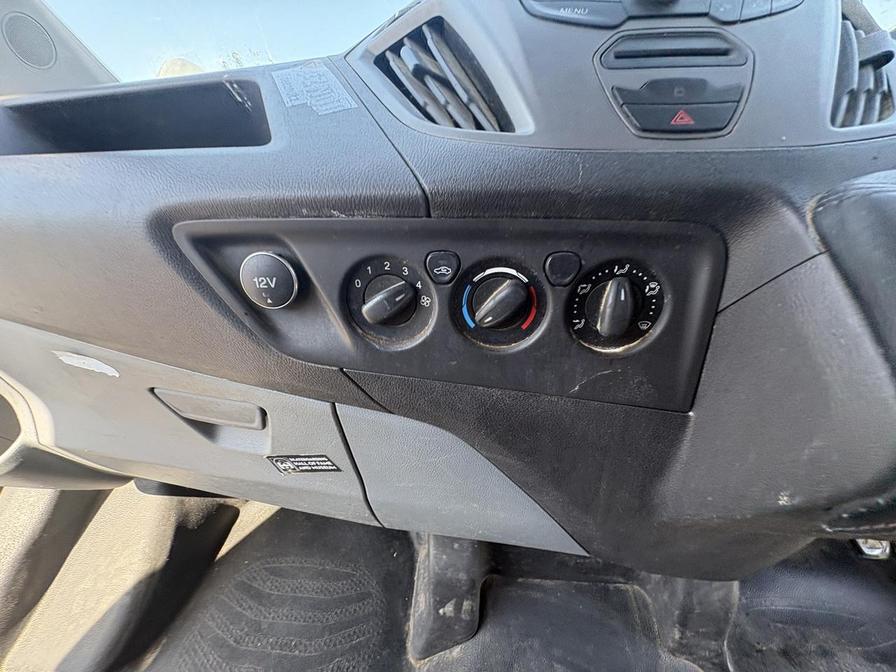 2014 Ford Transit Custom – Model: Transit Custom 250 E-Tech – YC14SDU