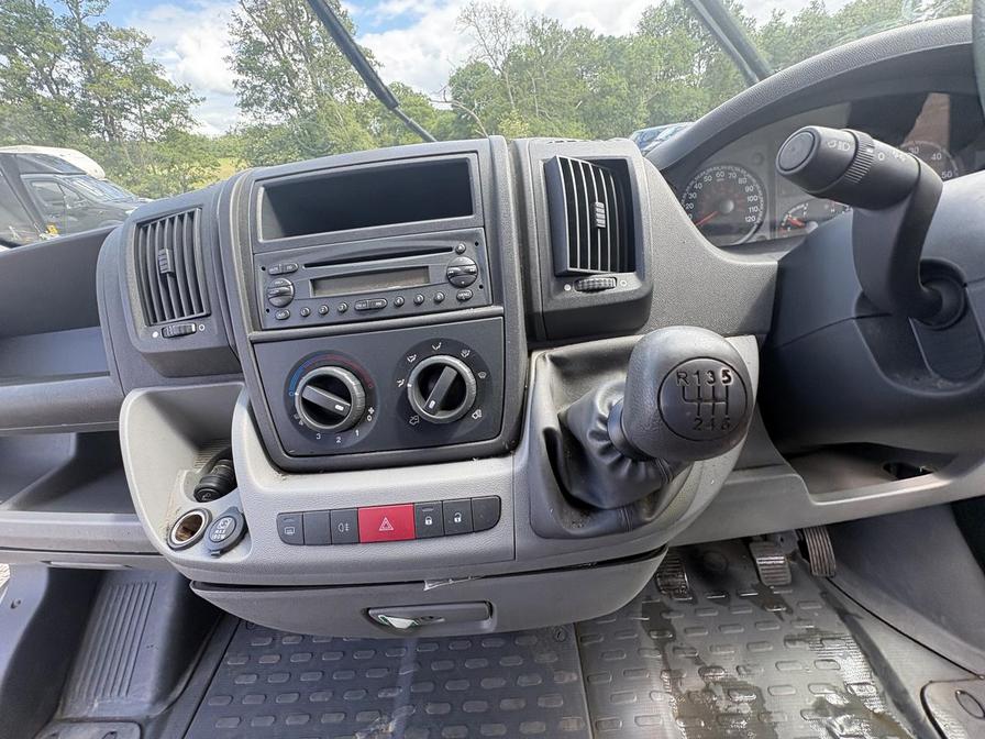 2009 Peugeot Boxer – Model: Boxer 335 LWB – HY59OYV