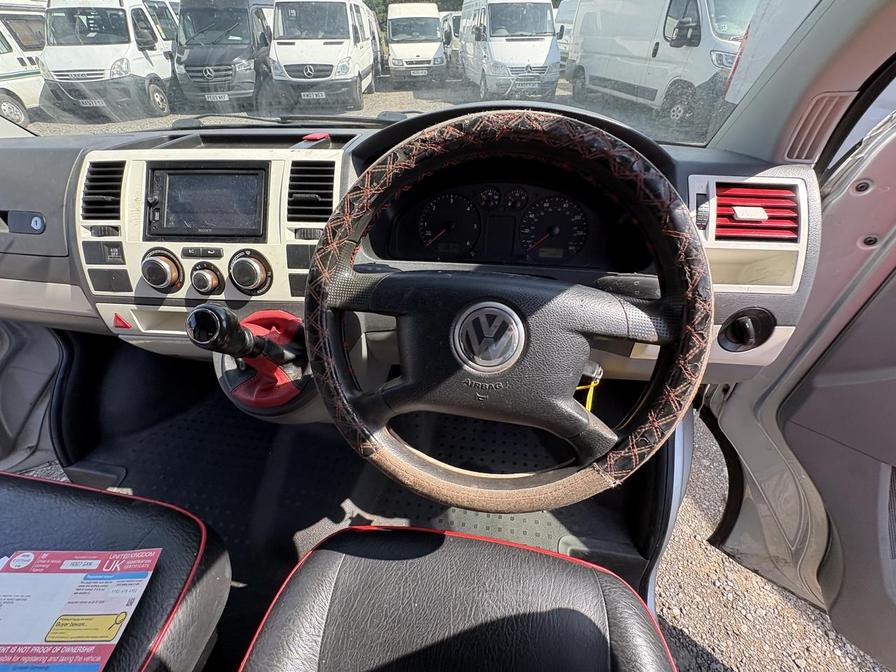 2007 Volkswagen Transporter – Model: Transporter T30 130 TDI SWB – HD07GXM