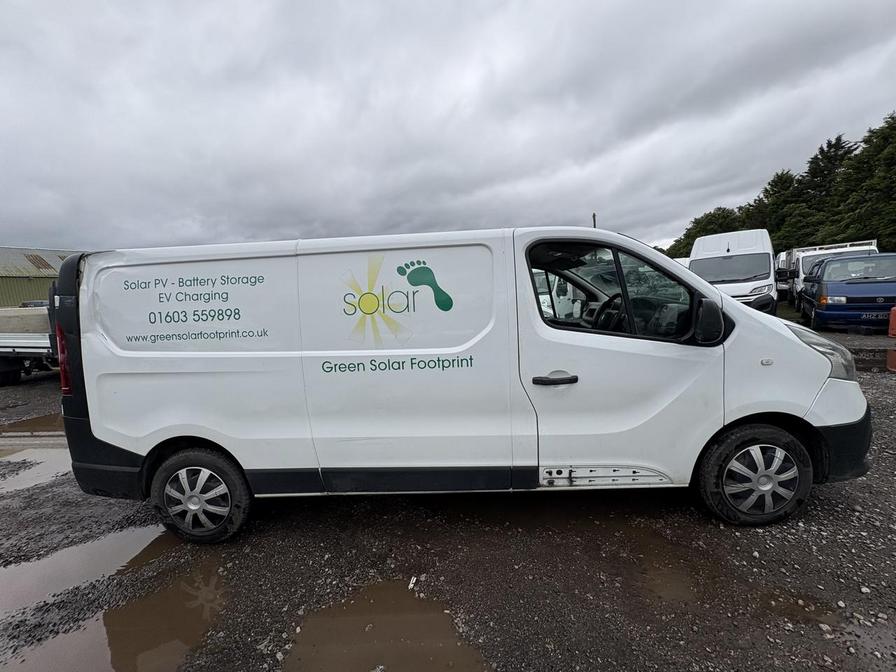 2015 Renault Trafic – Model: Trafic LL29 Business dCi – HV15PXL