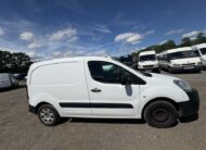 2017 Peugeot Partner – Model: Partner Professional L1 Blue HDi – SH67TYZ