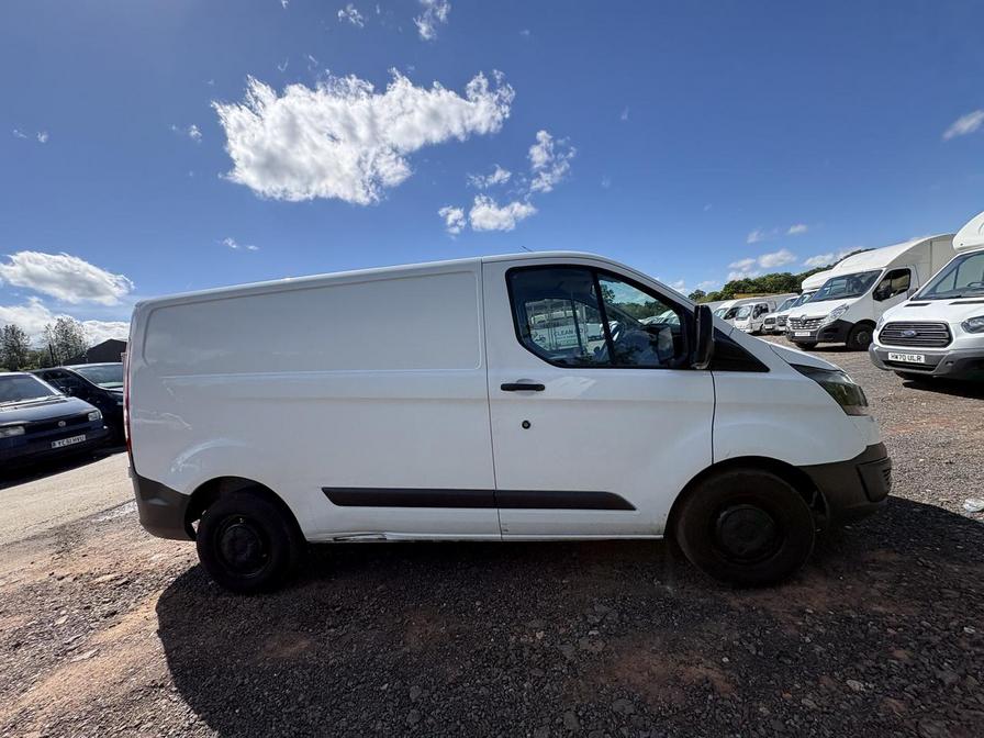 2017 Ford Transit Custom – Model: Transit Custom 270 – HG66MKO