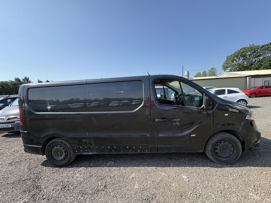 2015 Vauxhall Vivaro – Model: Vivaro  2900 Sportive CDTi – LM15HVW