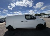 2018 Peugeot Expert – Model: Expert Professional Standard Blue HDi – KW18GVU