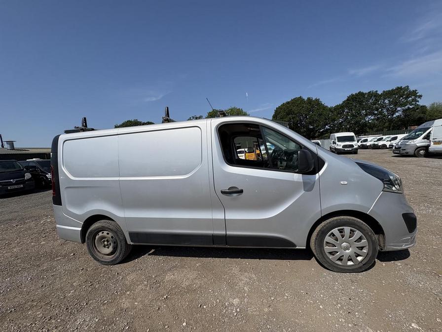 2019 Vauxhall Vivaro – Model: Vivaro 2700 Sportive CDTi – KO19JXW