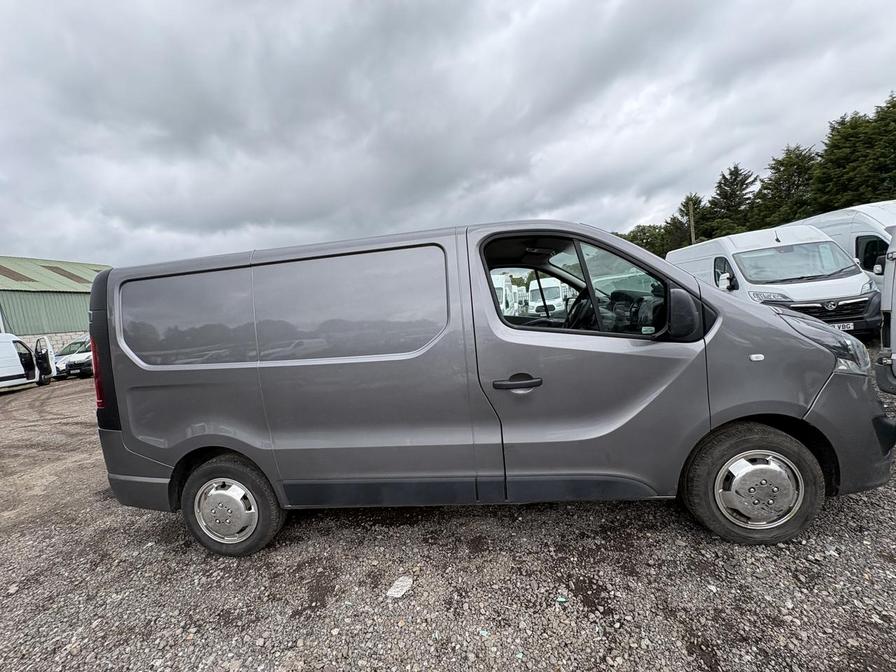 2018 Vauxhall Vivaro – Model: Vivaro 2700 Sport CDTi BT S/S – KU68VUX
