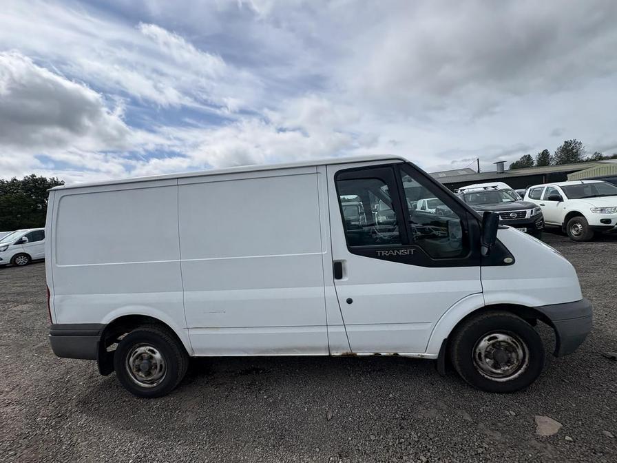 2013 Ford Transit – Model: Transit 100 T250 FWD – RF62FYM