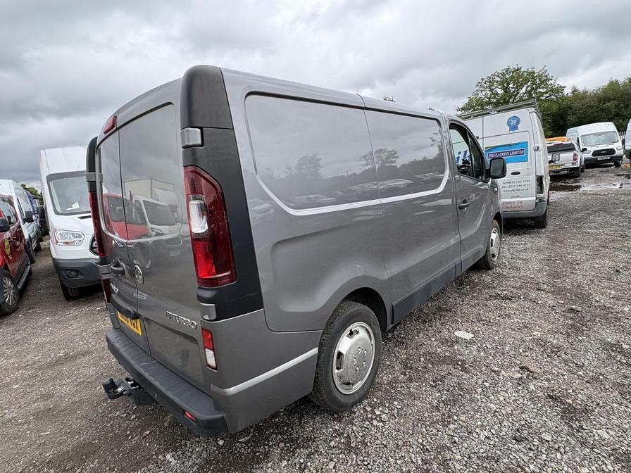 2018 Vauxhall Vivaro – Model: Vivaro 2700 Sport CDTi BT S/S – KU68VUX