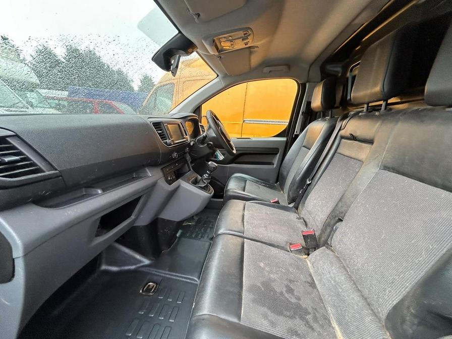 2020 Citroen Dispatch – Model: Dispatch 1000 Enterprise Blue HDi S/S – LV20FCX