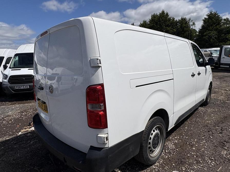2022 Vauxhall Vivaro – Model: Vivaro F2900 Dynamic S/S – AV22JUW
