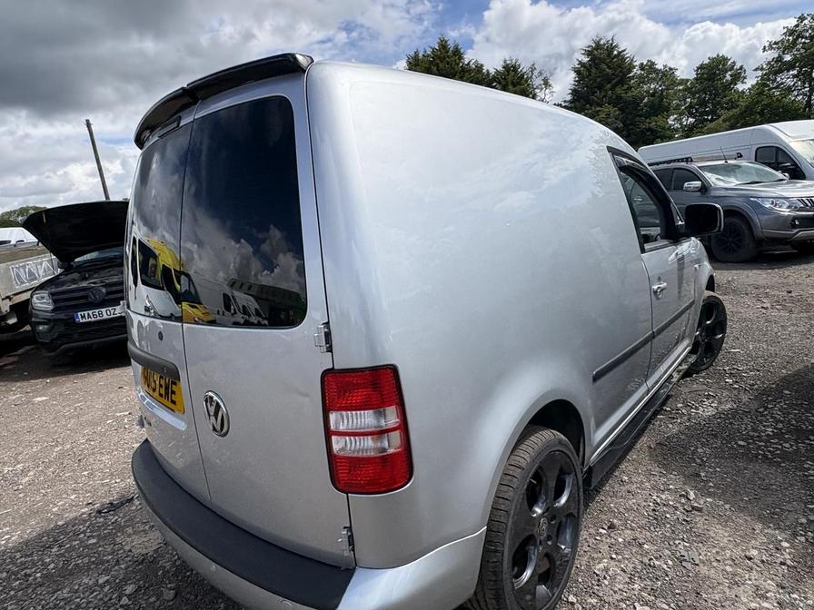 2015 Volkswagen Caddy – Model: Caddy C20 Highline TDI BlueMotion Technology Semi-Auto – GU15EWE