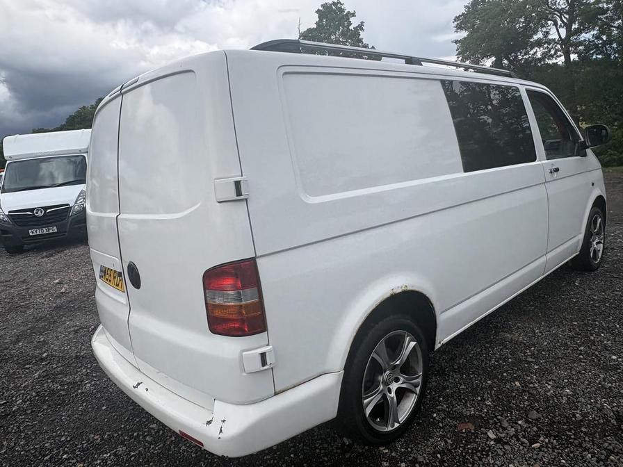 2006 Volkswagen Transporter – Model: Transporter T30 104 TDI LWB – BW55RDY