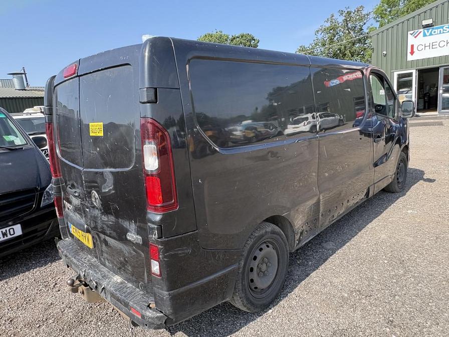 2015 Vauxhall Vivaro – Model: Vivaro  2900 Sportive CDTi – LM15HVW
