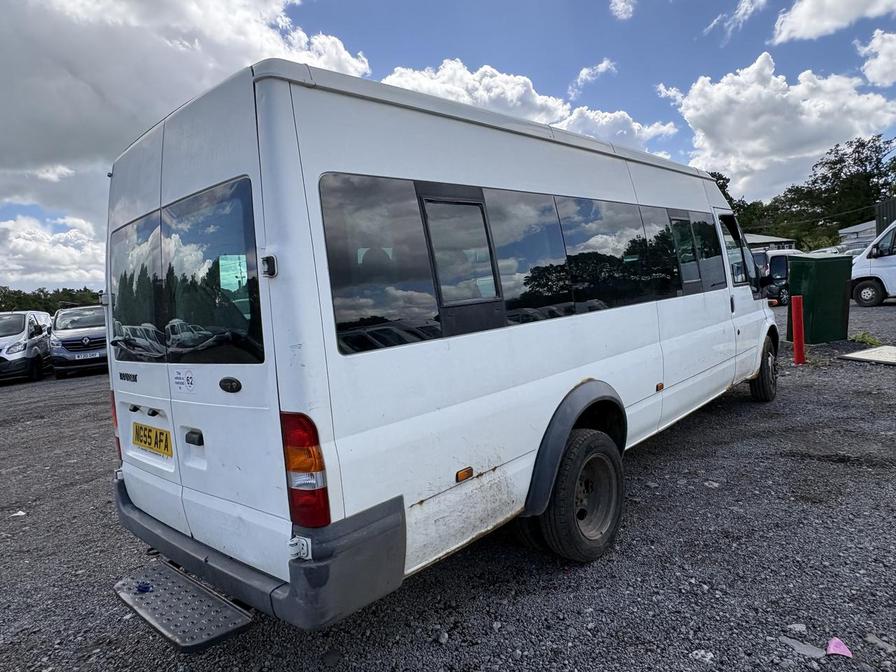 2006 Ford Transit – Model: Transit Minibus – NC55AFA